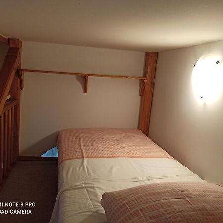 Studio Apartman Lea Pula Exterior photo